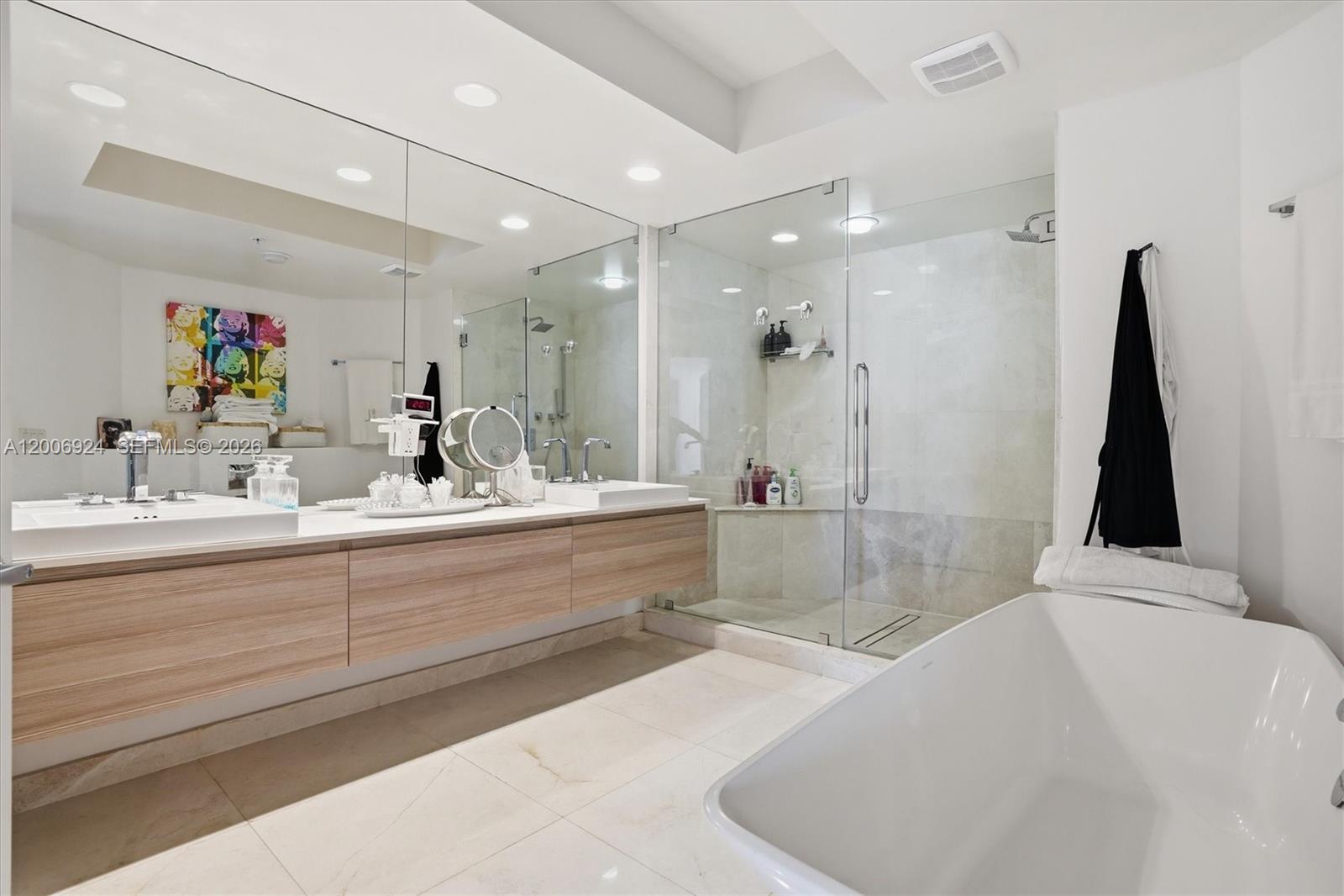 MARINA PALMS RESIDENCES N - Residential