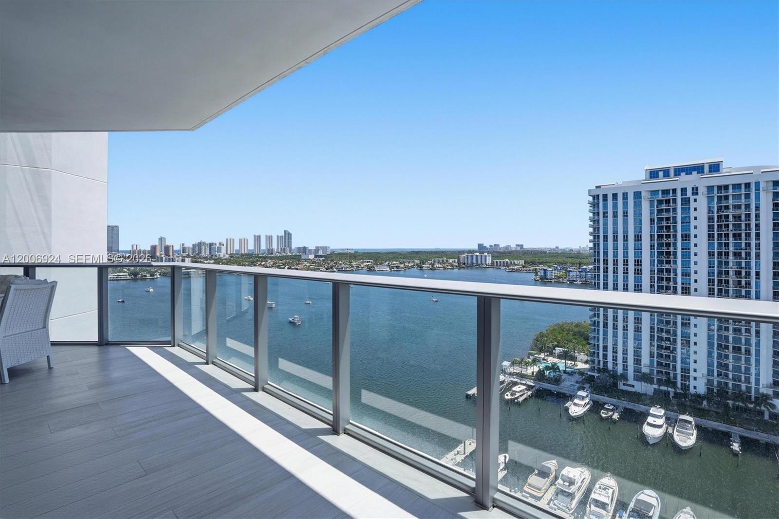 MARINA PALMS RESIDENCES N - Residential