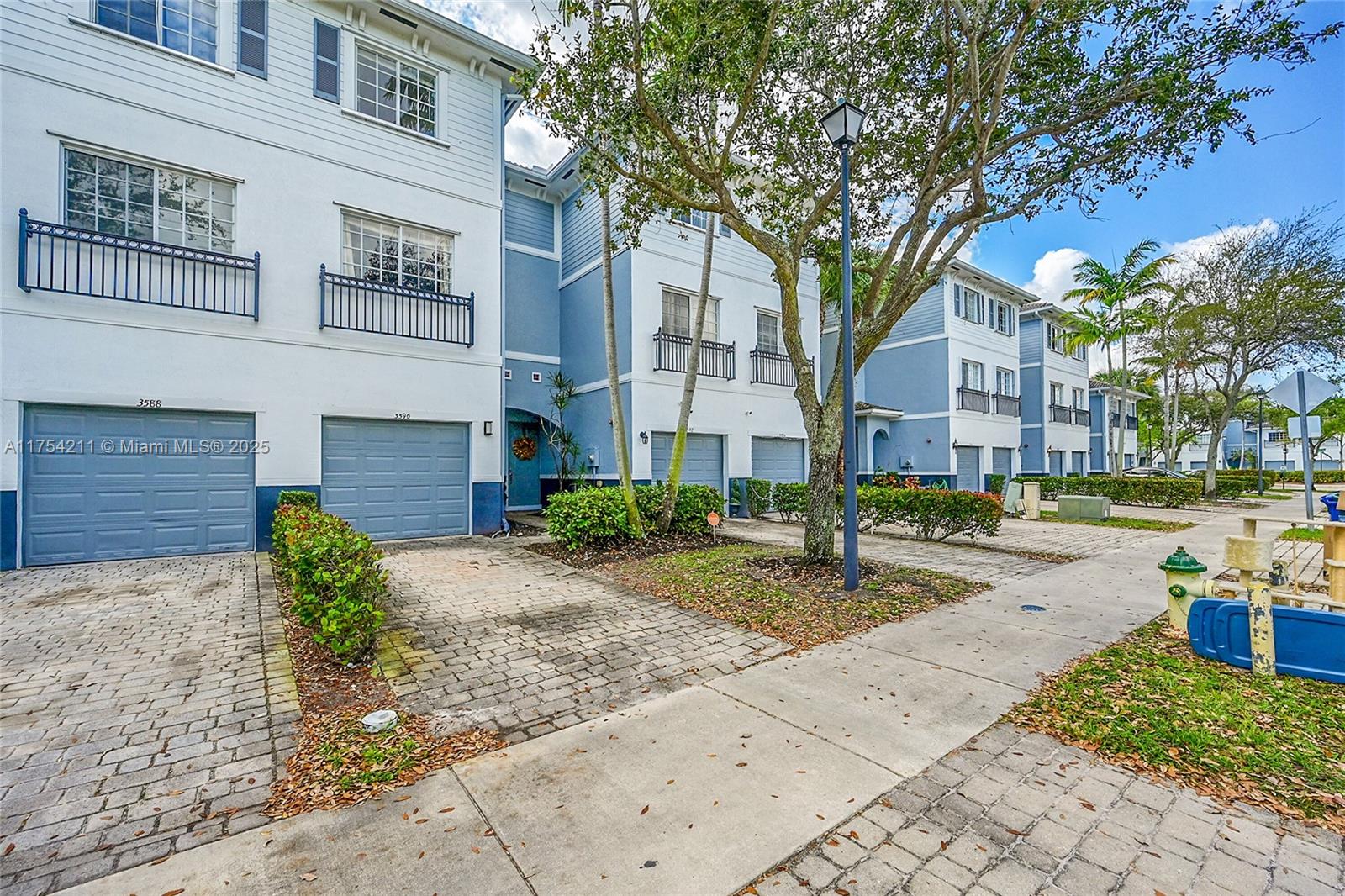 GEORGETOWN - Residential