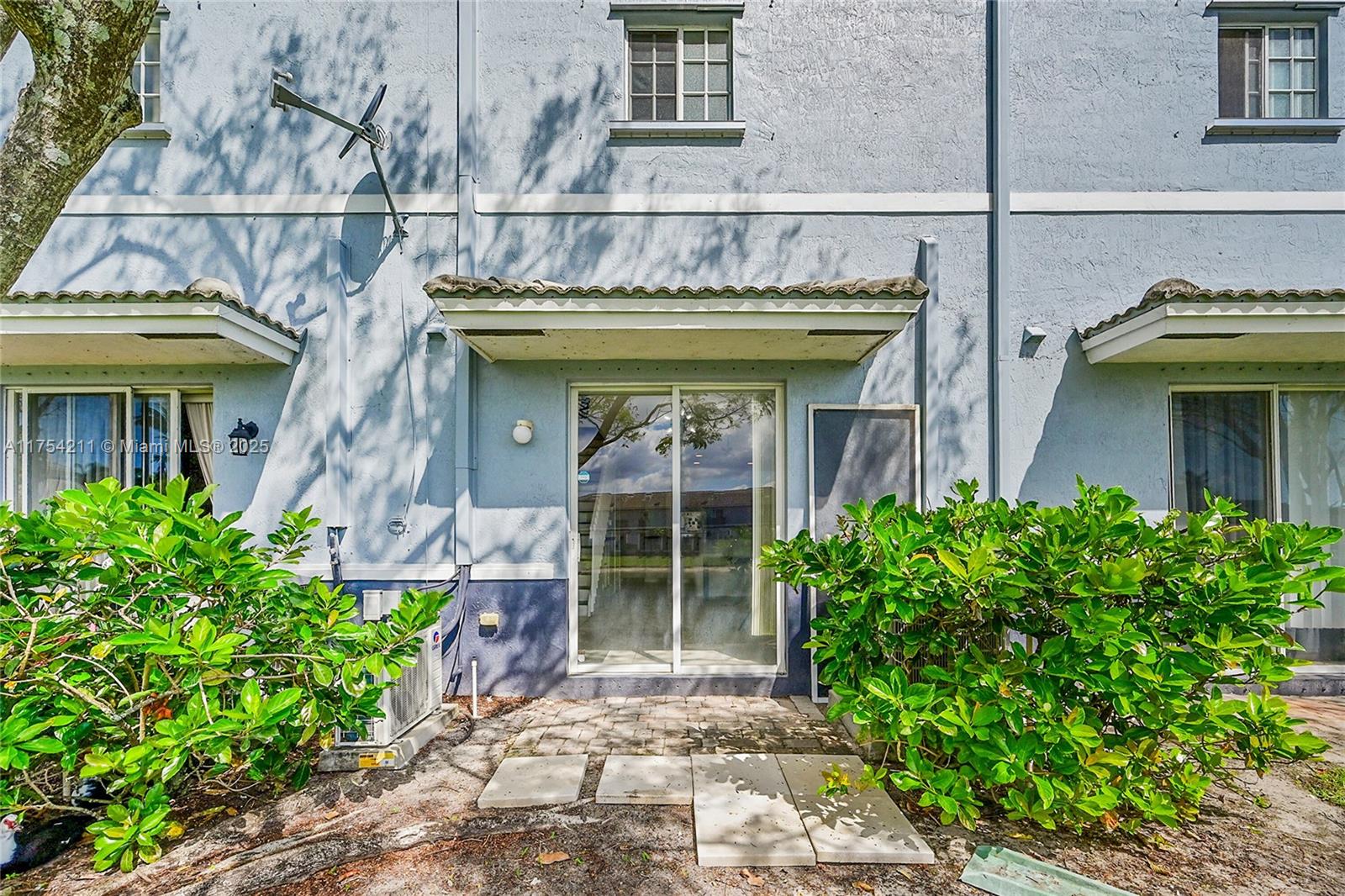 GEORGETOWN - Residential