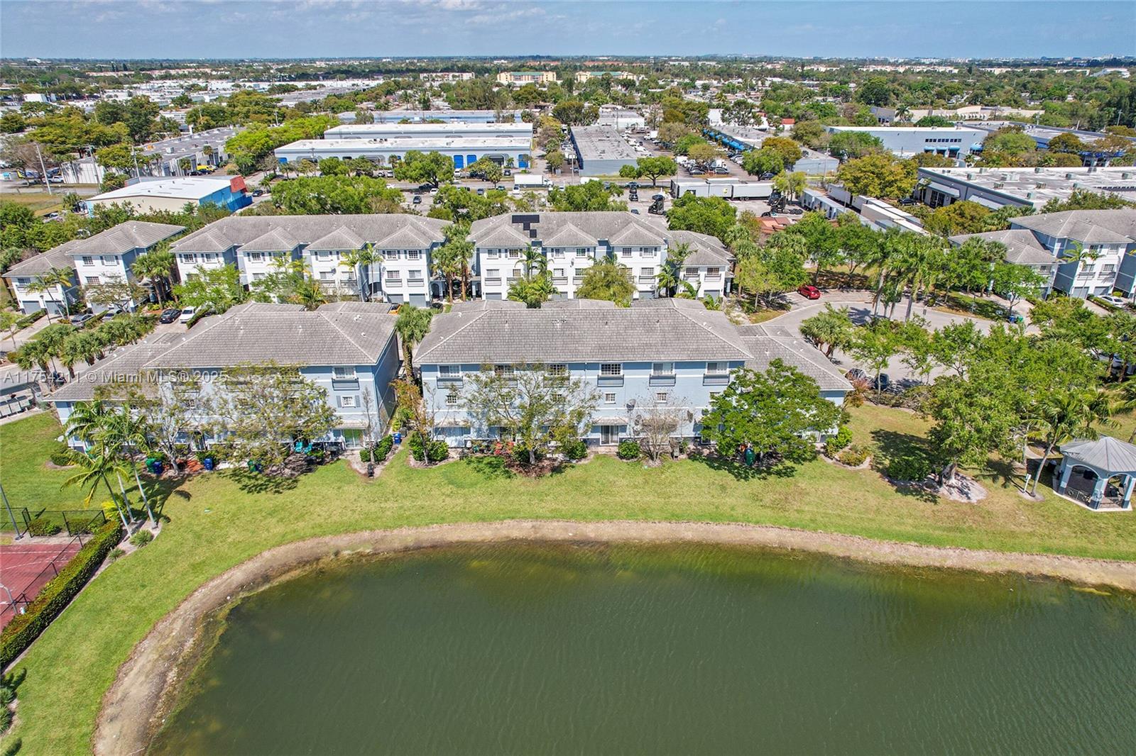 GEORGETOWN - Residential