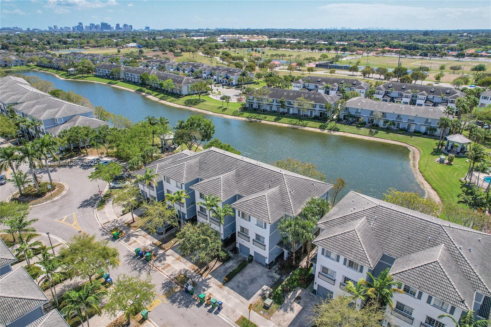 GEORGETOWN - Residential