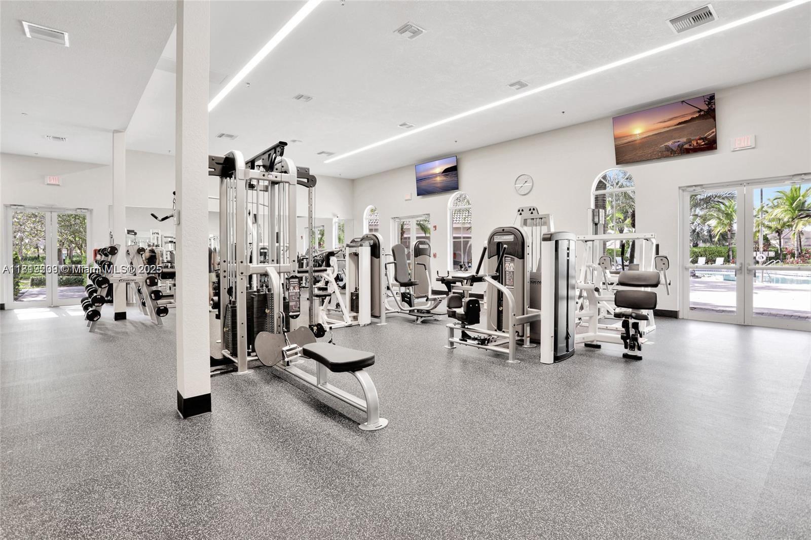 ISLES AT WESTON - Residential