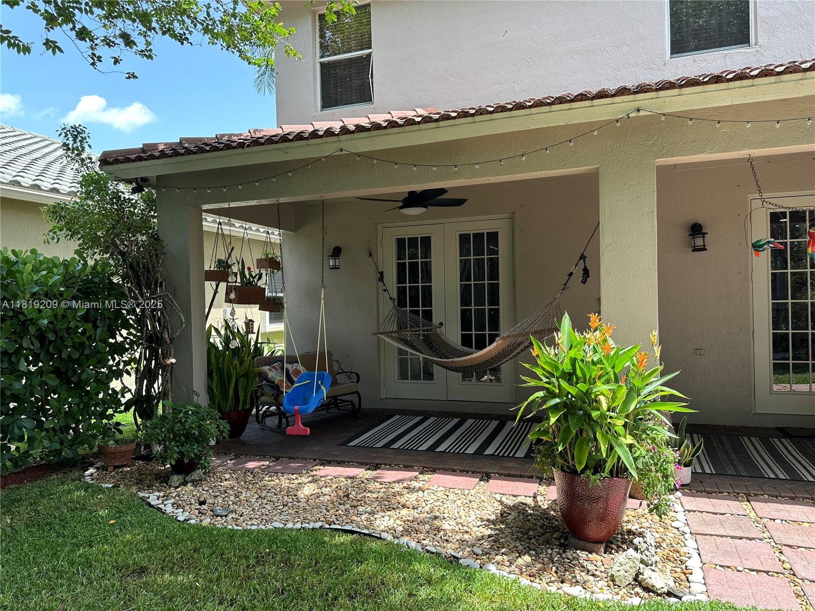 ISLES AT WESTON - Residential