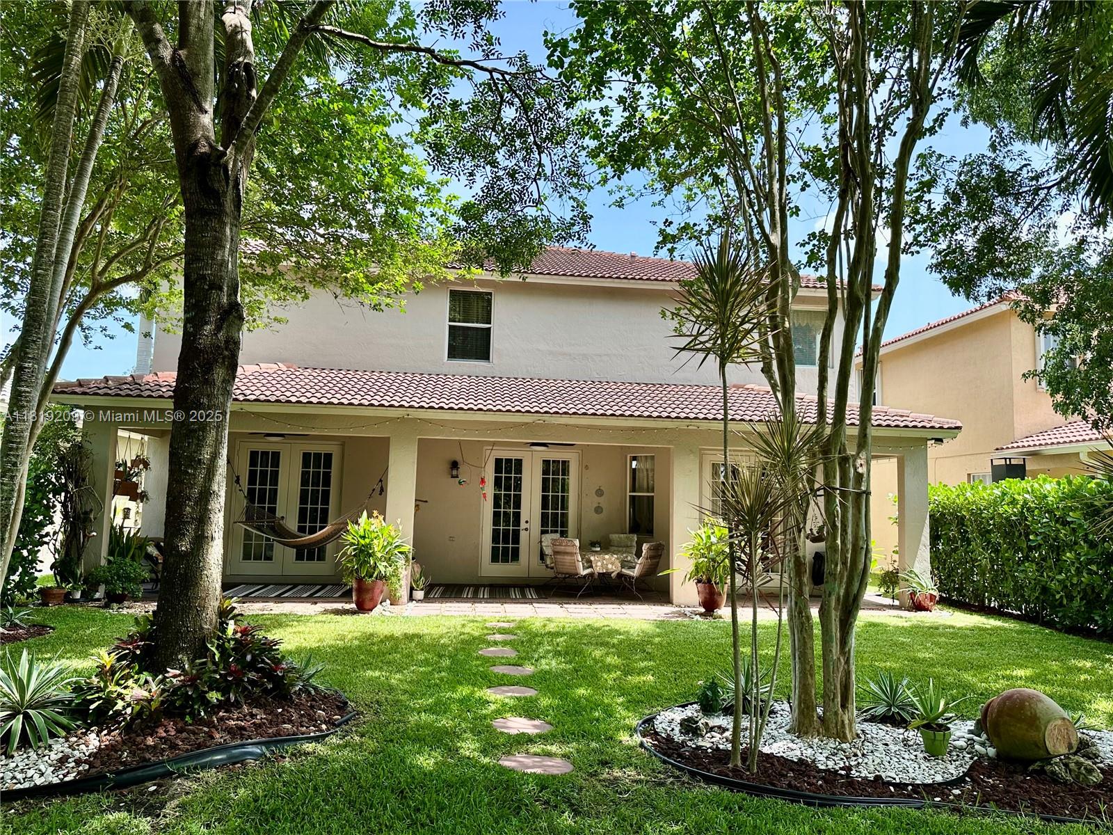 ISLES AT WESTON - Residential