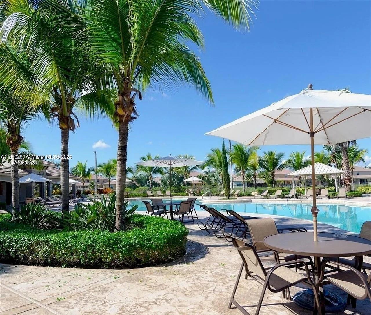 ISLES AT WESTON - Residential