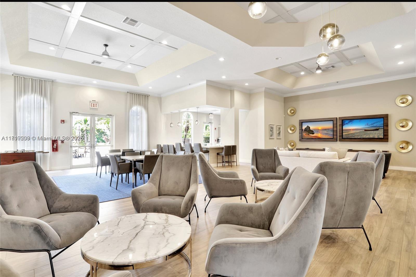 ISLES AT WESTON - Residential