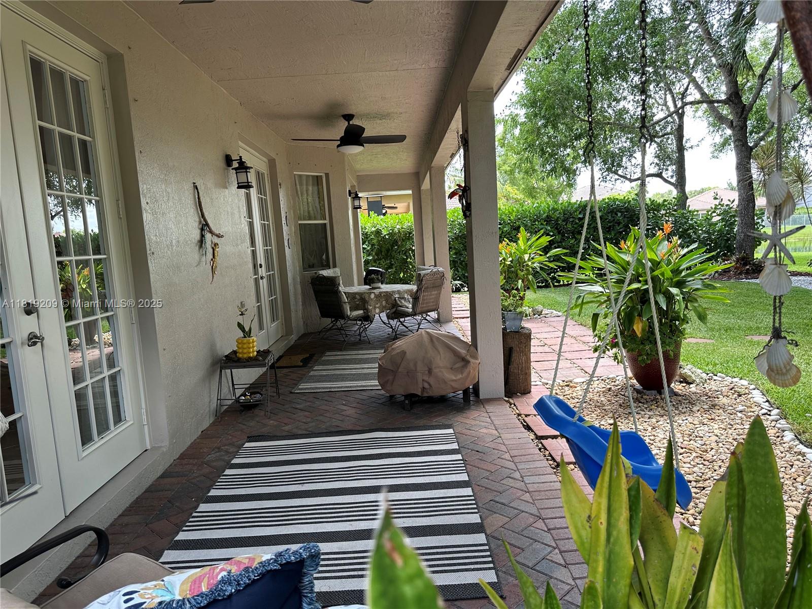 ISLES AT WESTON - Residential