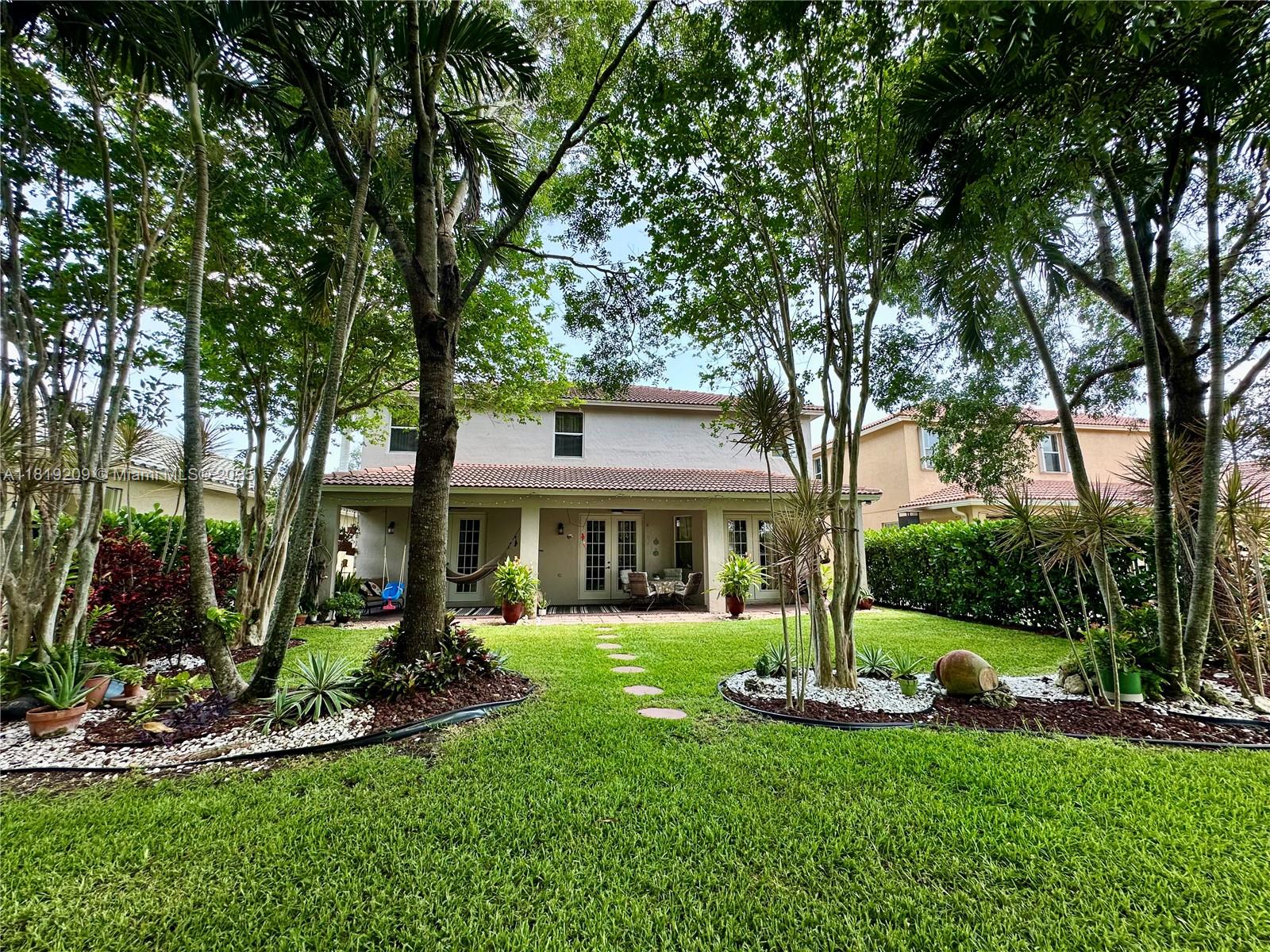 ISLES AT WESTON - Residential