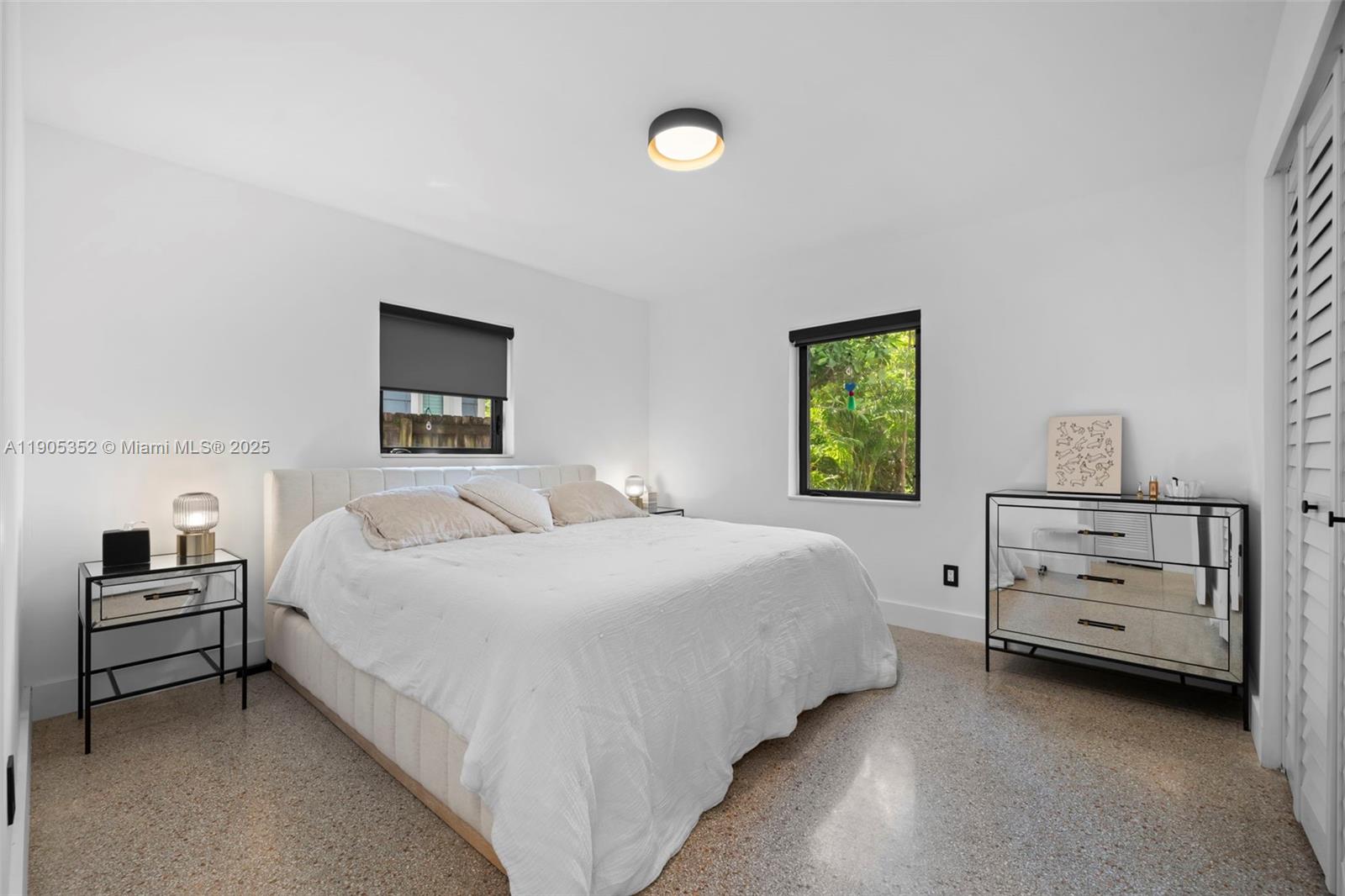 Sailboat Bend - Residential