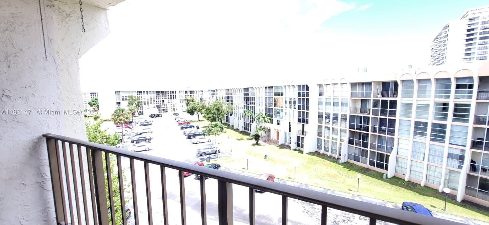 DESOTO PARK CONDO - Residential Lease