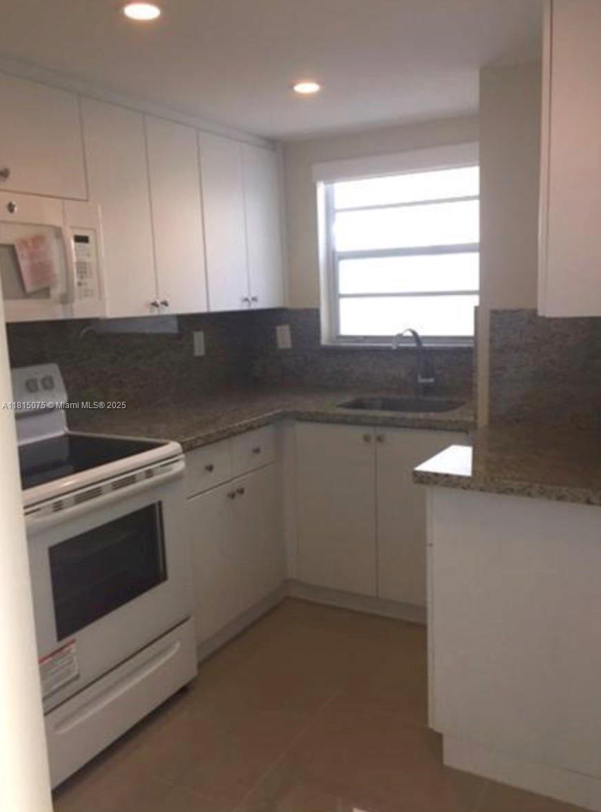 SAN MARCO CONDO - Residential Lease