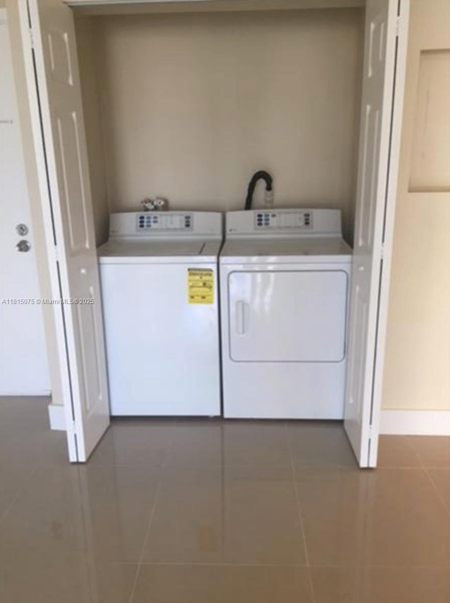 SAN MARCO CONDO - Residential Lease