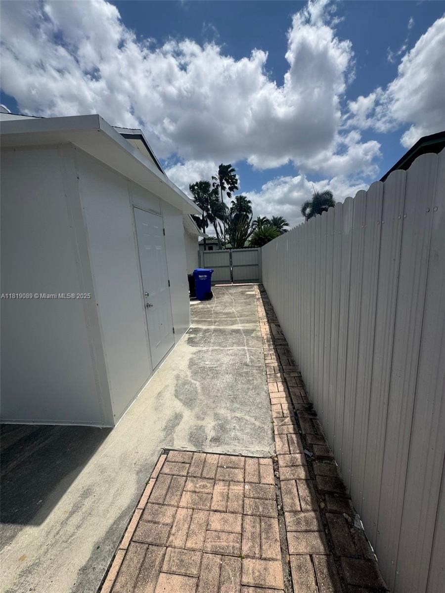 WESTVIEW SEC 3 PART 2 - Residential Lease