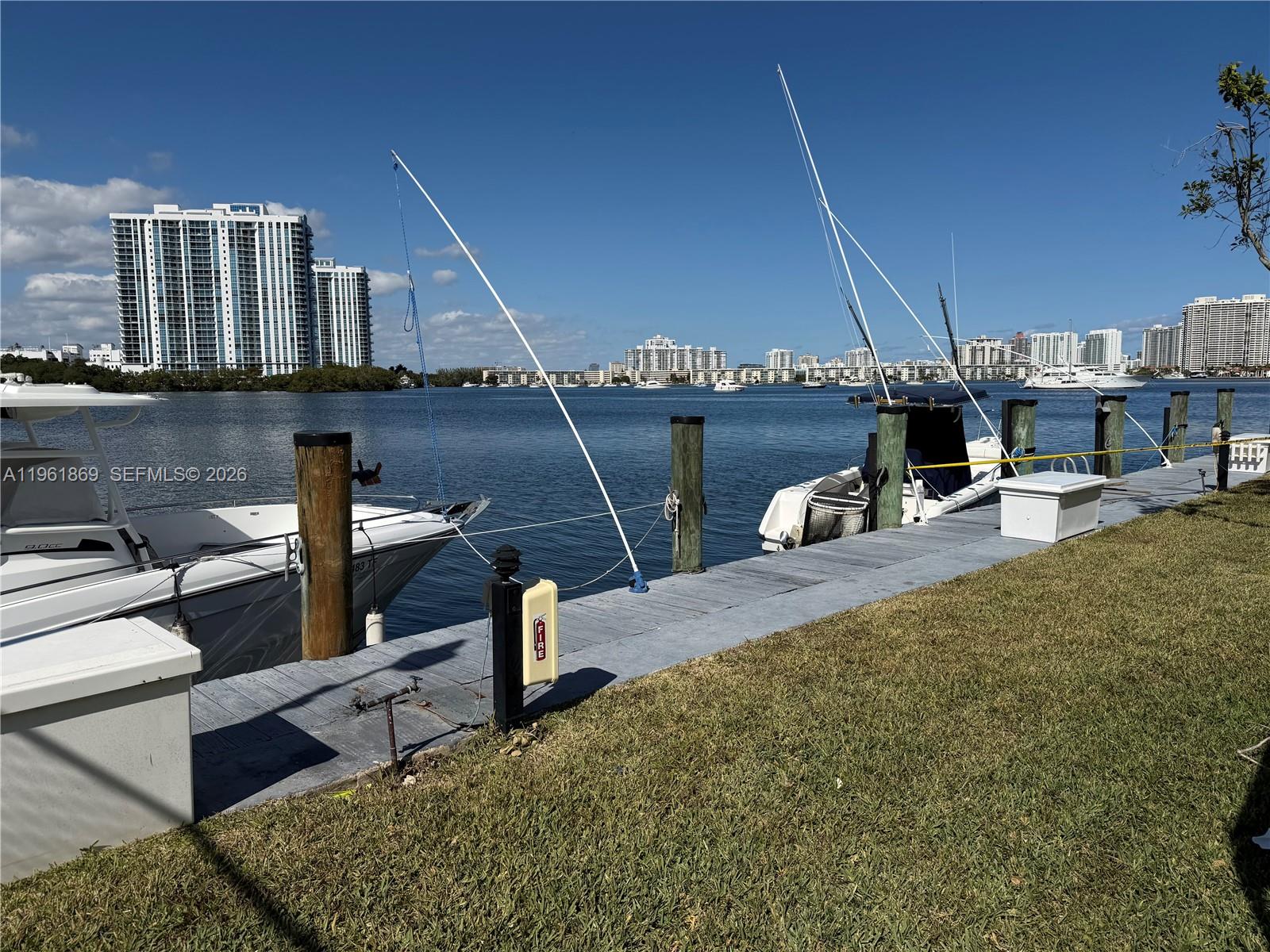 REEF NORTH CONDO - Residential