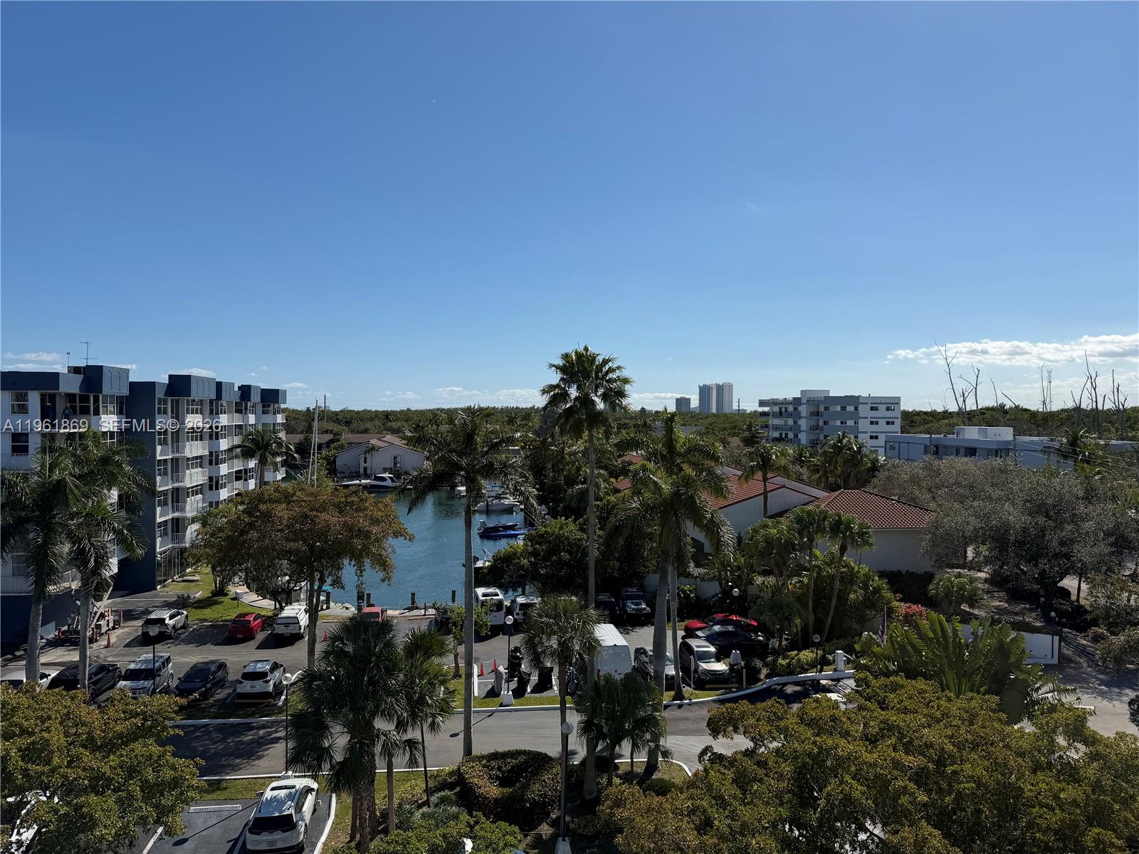 REEF NORTH CONDO - Residential