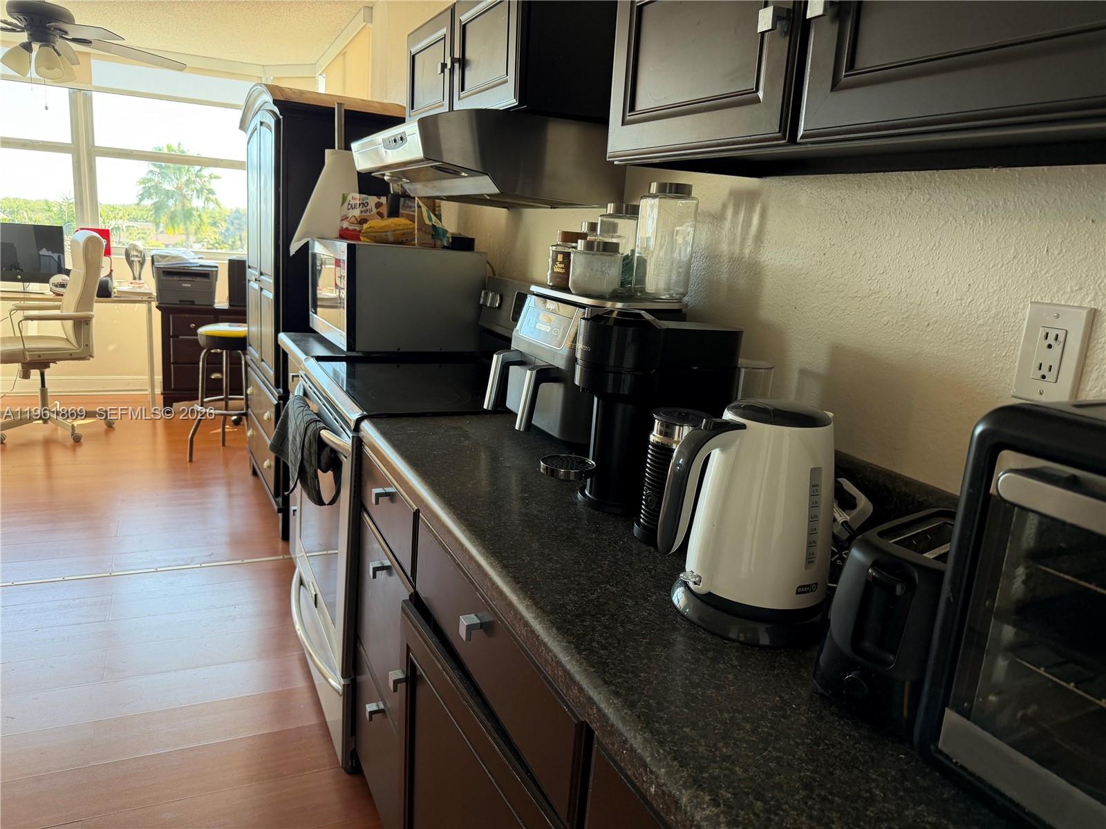 REEF NORTH CONDO - Residential