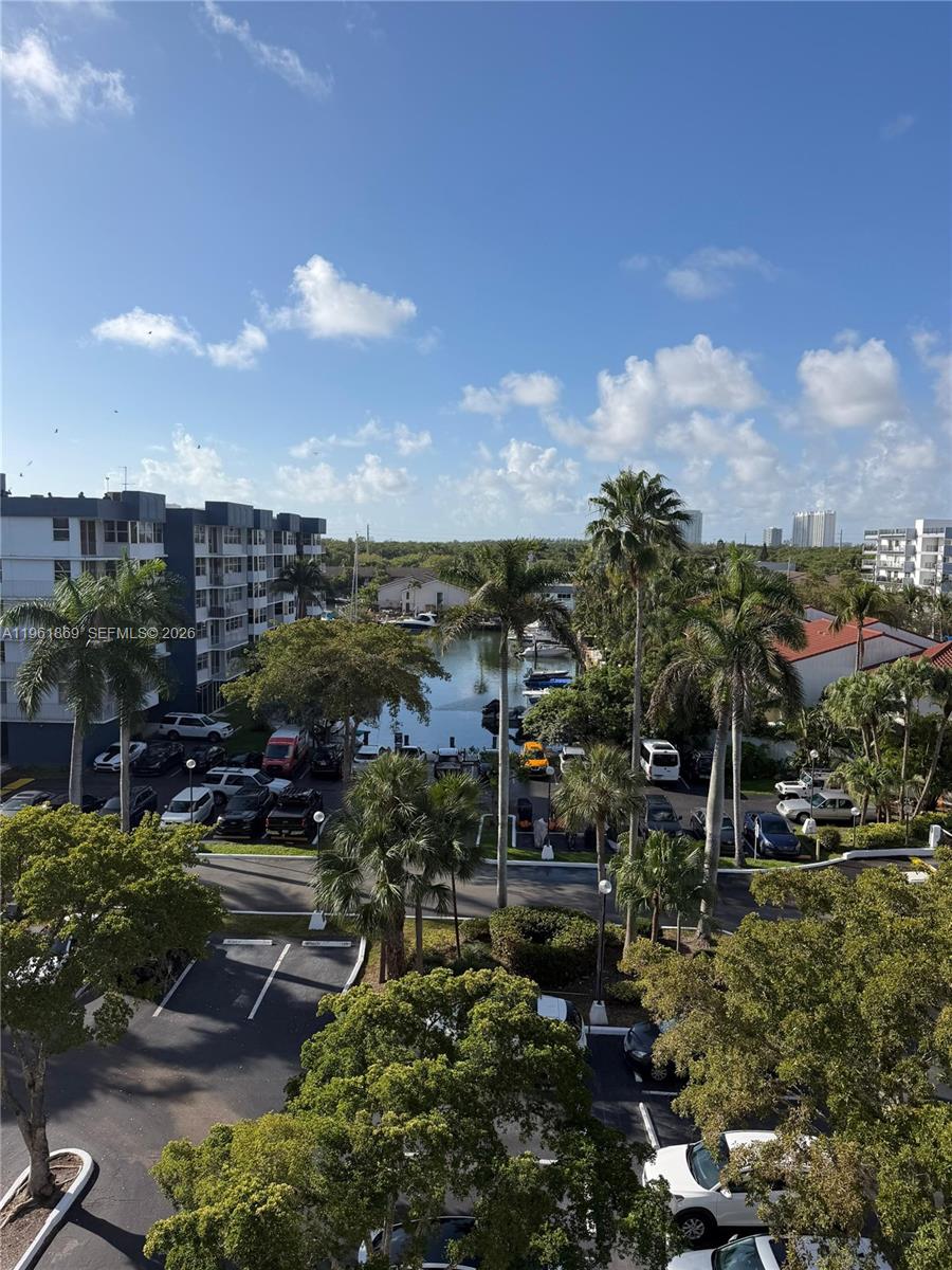 REEF NORTH CONDO - Residential