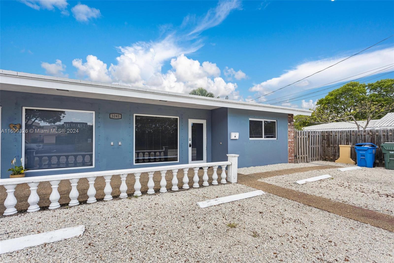 3241 NE 17th Ave
