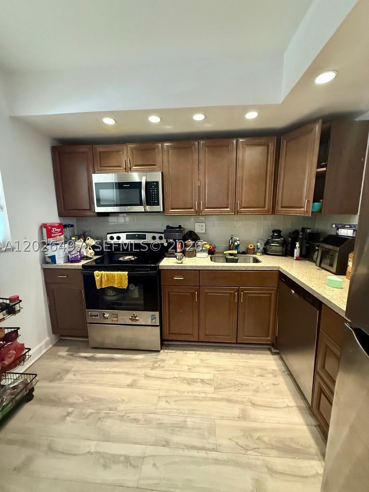 5985 Del Lago Cir 215, Sunrise FL 33313