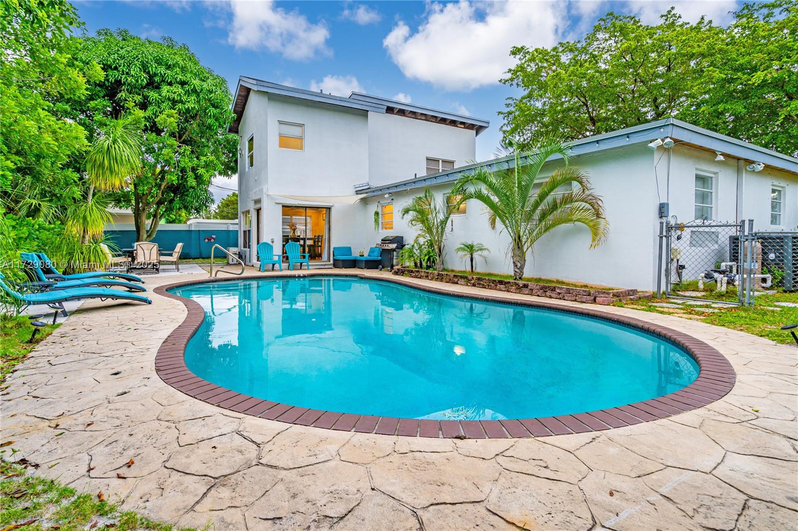 Rental Property at 1165 Sw 4th Ter  , Pompano Beach, Broward County, Florida - Bedrooms: 3 
Bathrooms: 2  - $3,900 MO.
