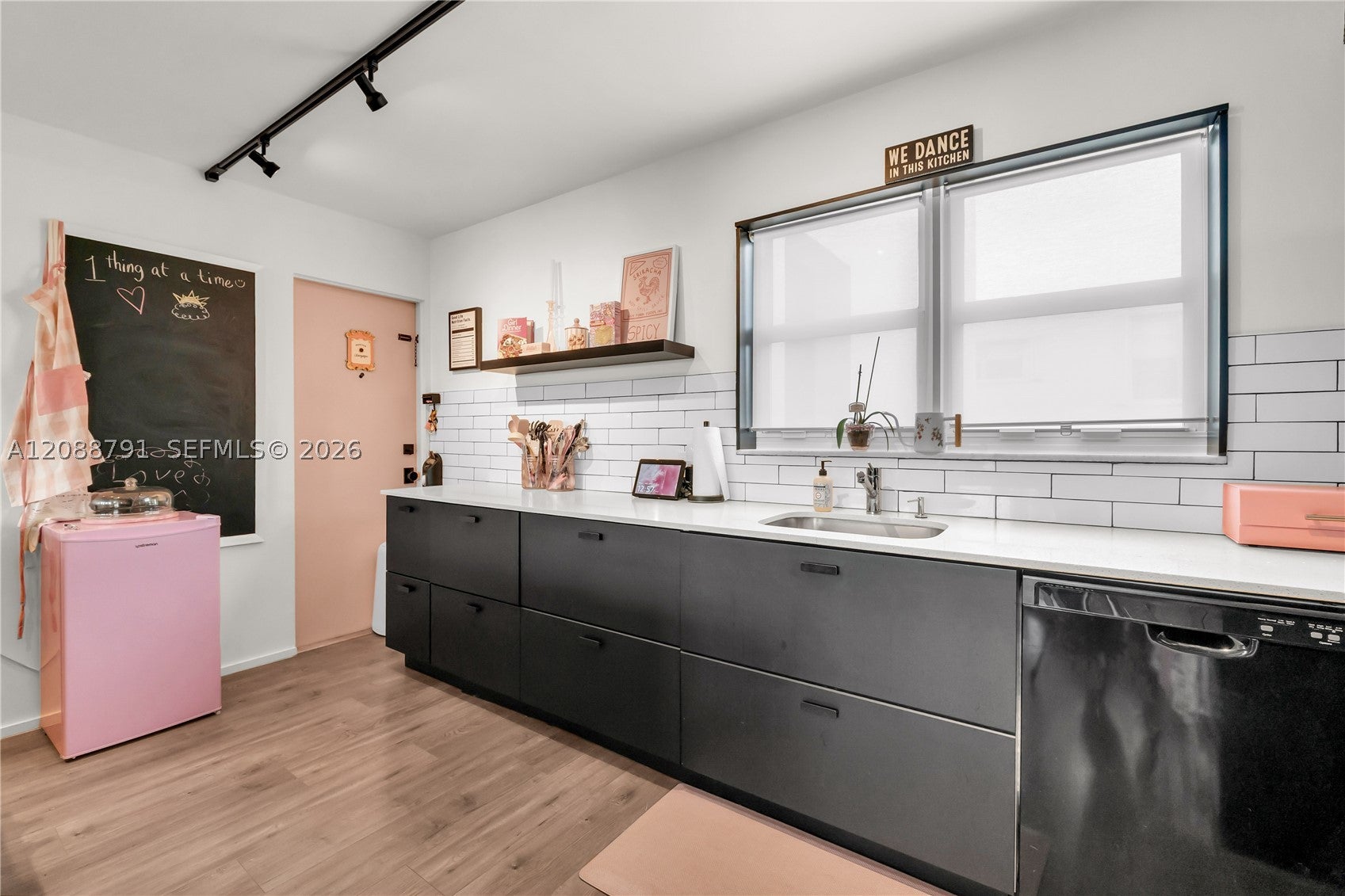 View photos, virtual tours, details... 6903 Cypress Rd D26