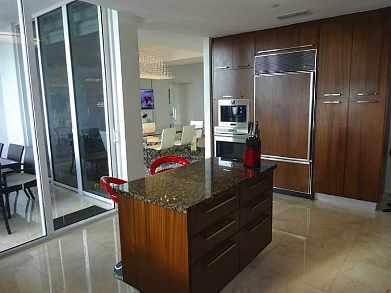 TDR TOWER I CONDO - Residential Lease