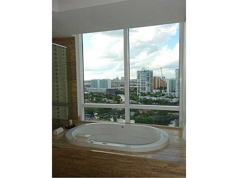 TDR TOWER I CONDO - Residential Lease