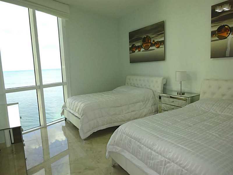 TDR TOWER I CONDO - Residential Lease