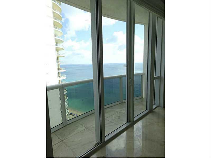 TDR TOWER I CONDO - Residential Lease