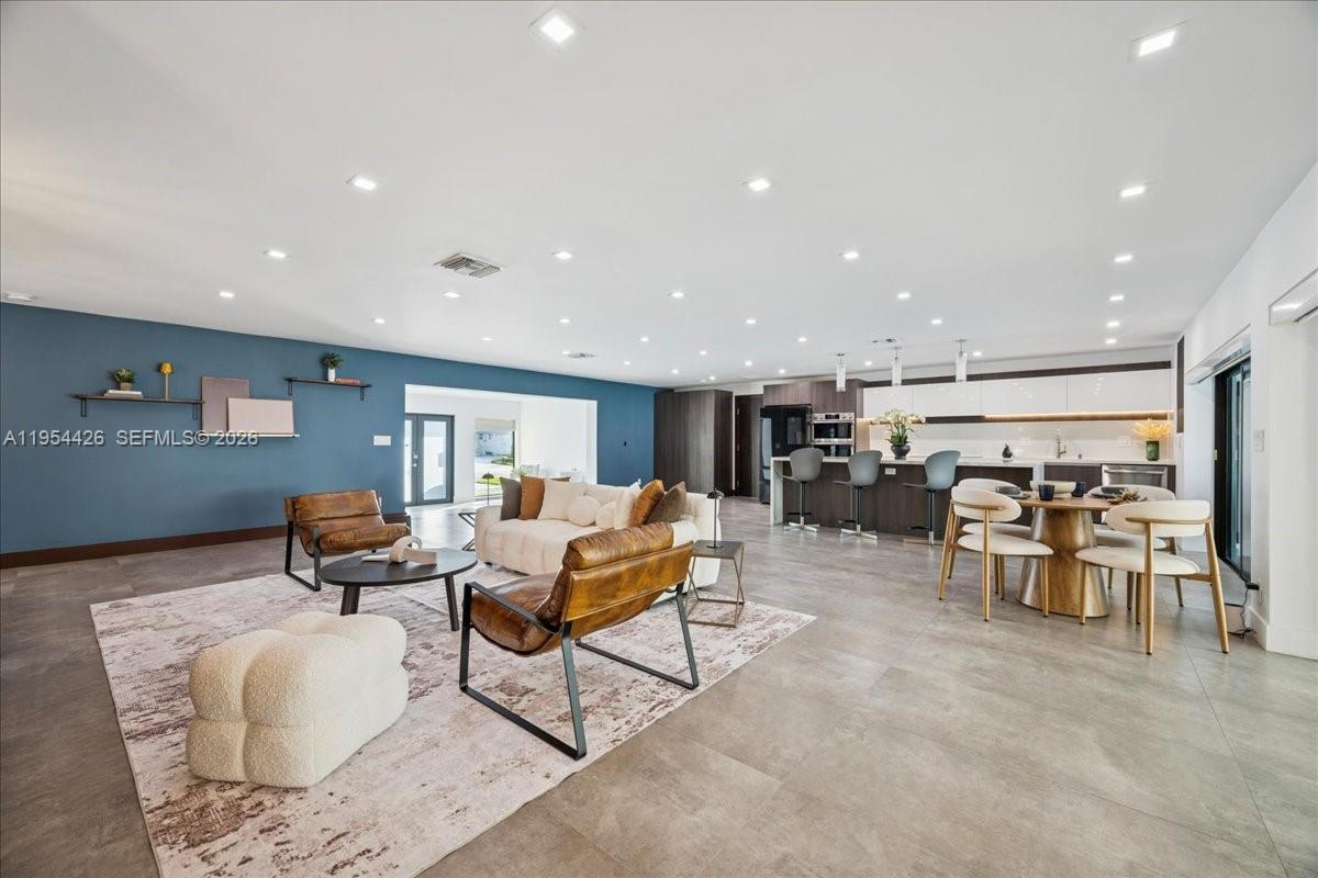 KEYSTONE ISLAND NO 4 - Residential