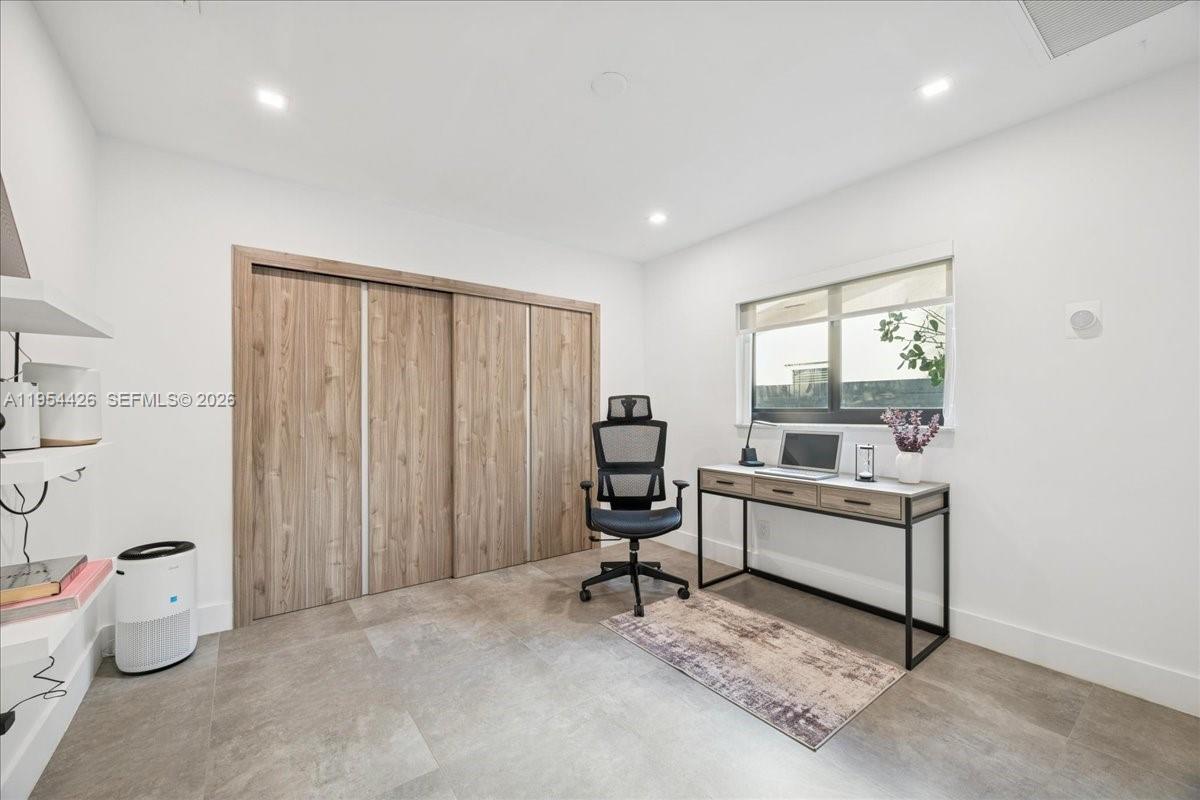 KEYSTONE ISLAND NO 4 - Residential