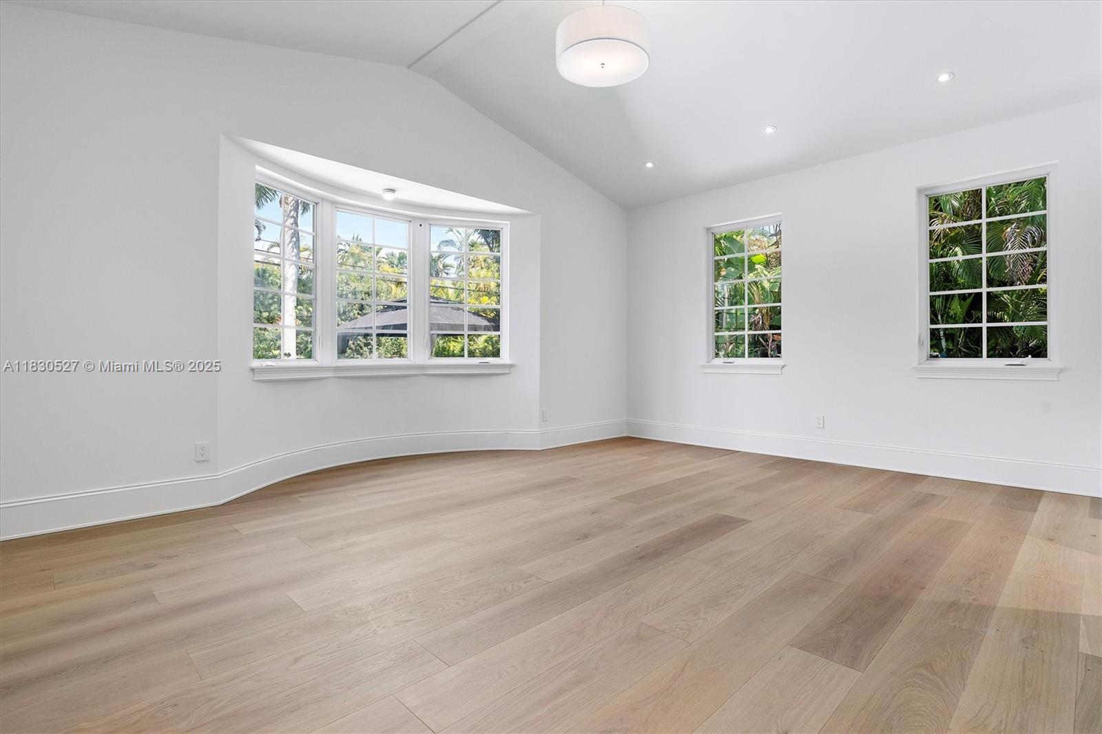 MIAMI SHORES SEC 1 AMD - Residential