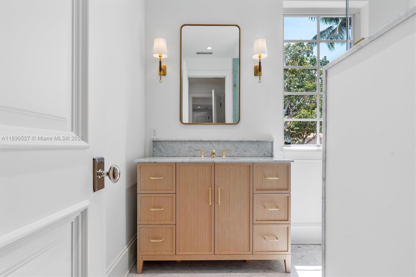 MIAMI SHORES SEC 1 AMD - Residential