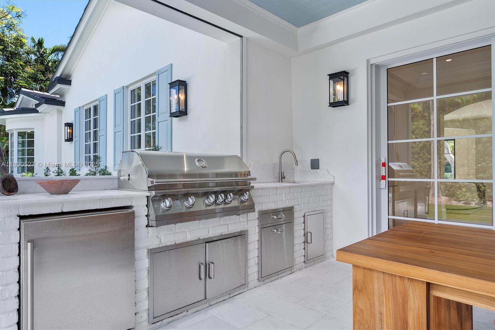 MIAMI SHORES SEC 1 AMD - Residential