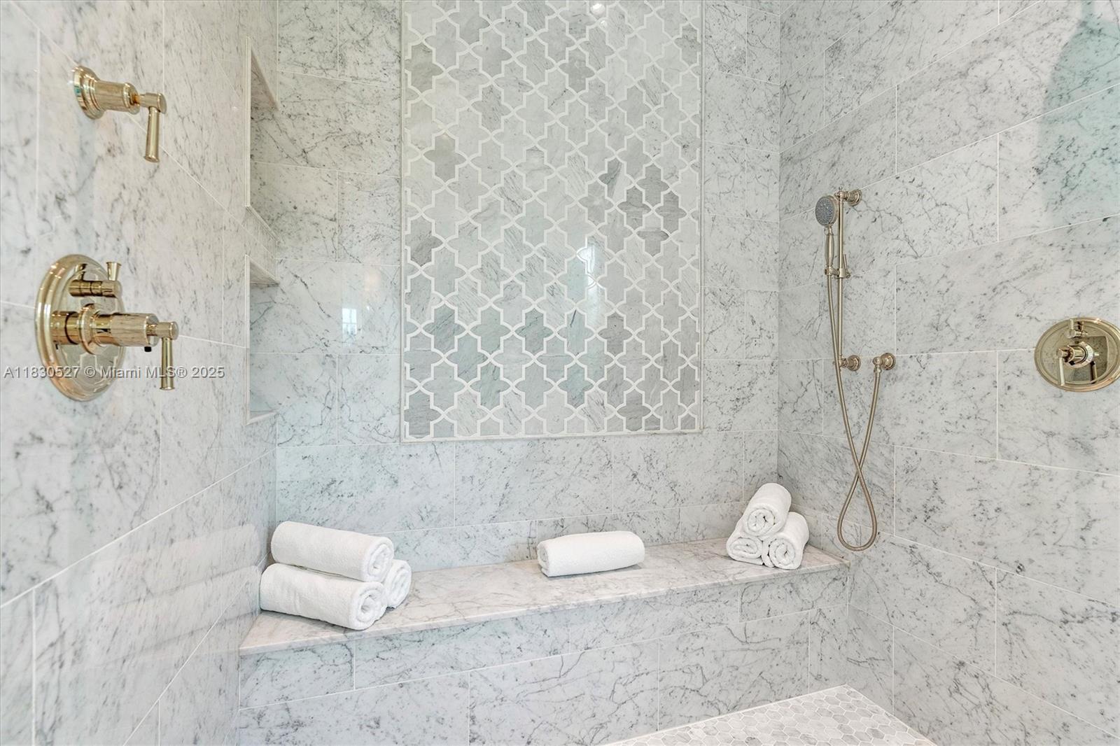 MIAMI SHORES SEC 1 AMD - Residential