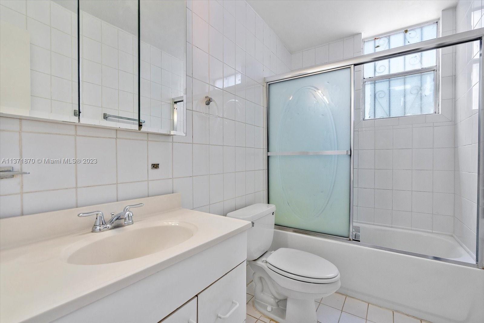 MANGO HILL CONDO - Residential