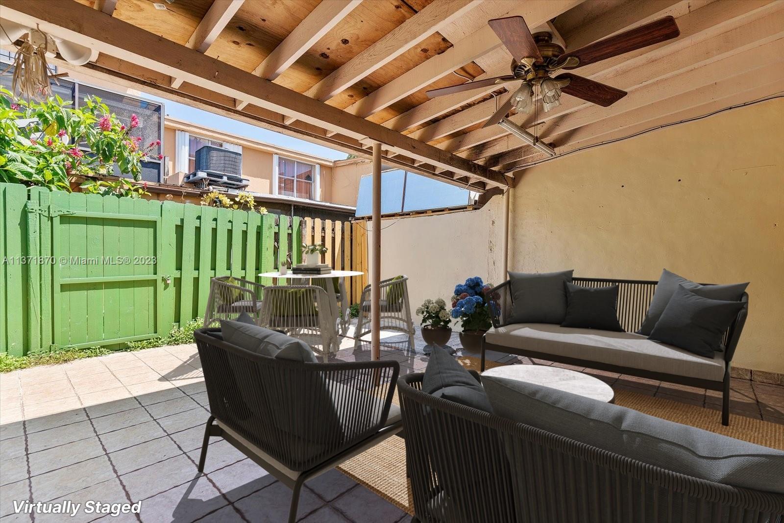 MANGO HILL CONDO - Residential