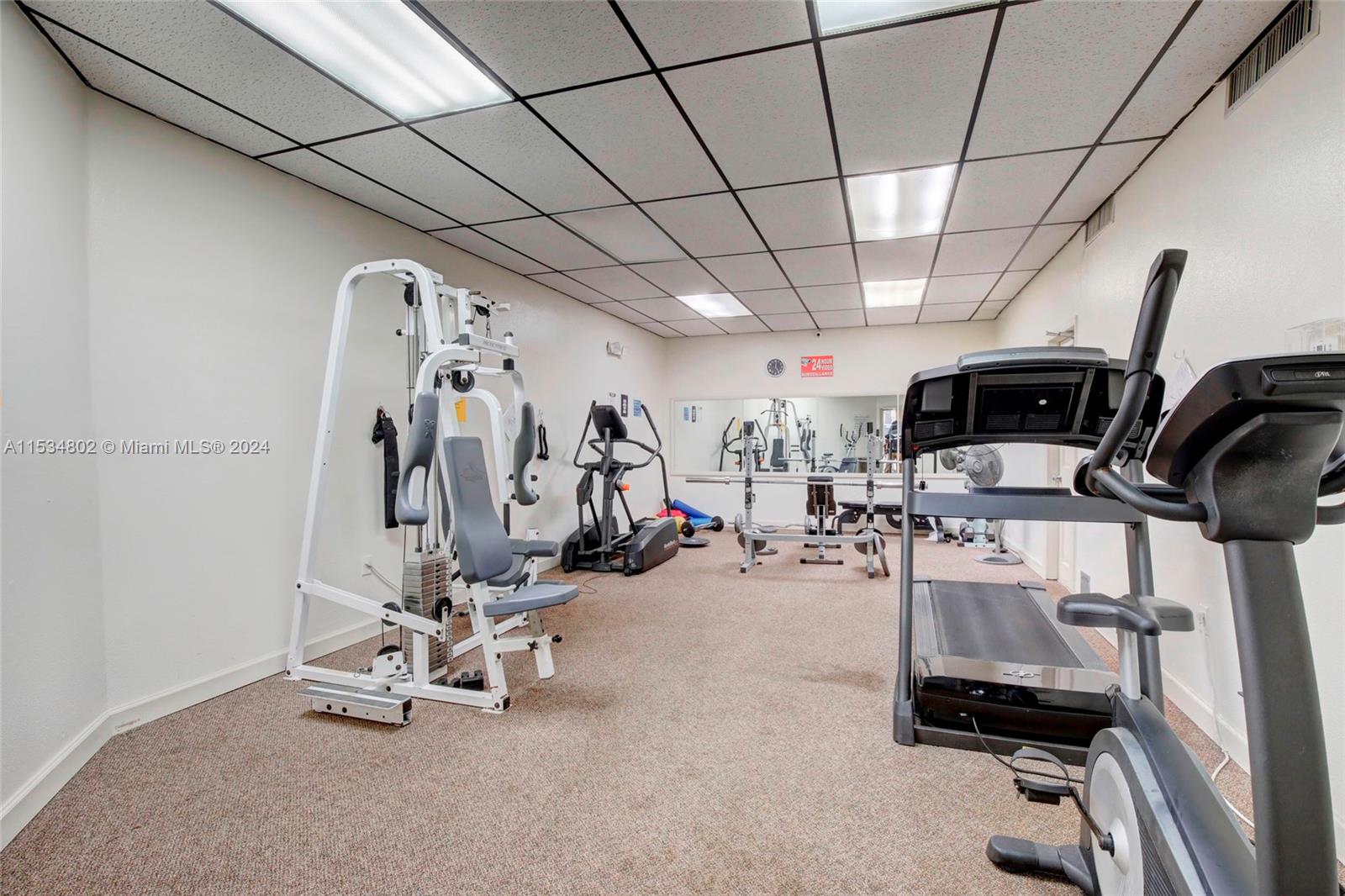 PLANTATION CLUB B CONDO - Residential