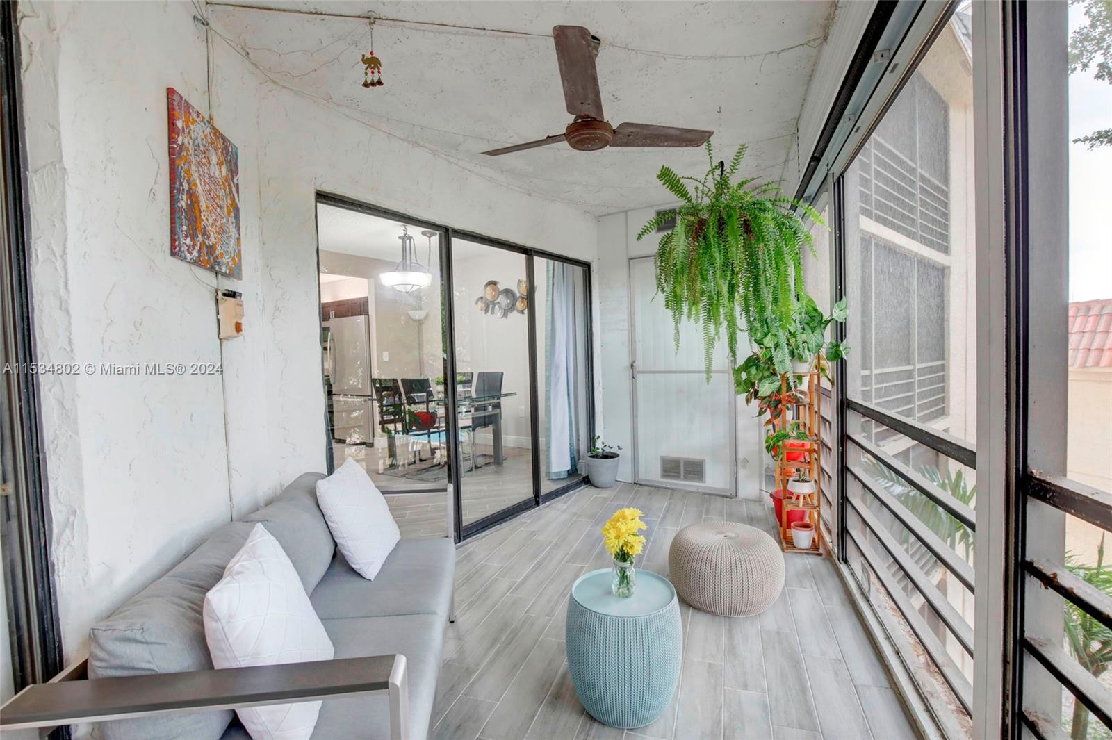 PLANTATION CLUB B CONDO - Residential