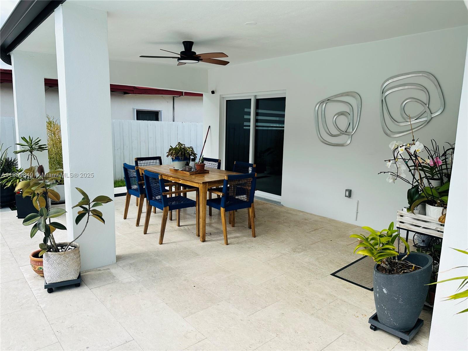 SKY LAKE - Residential