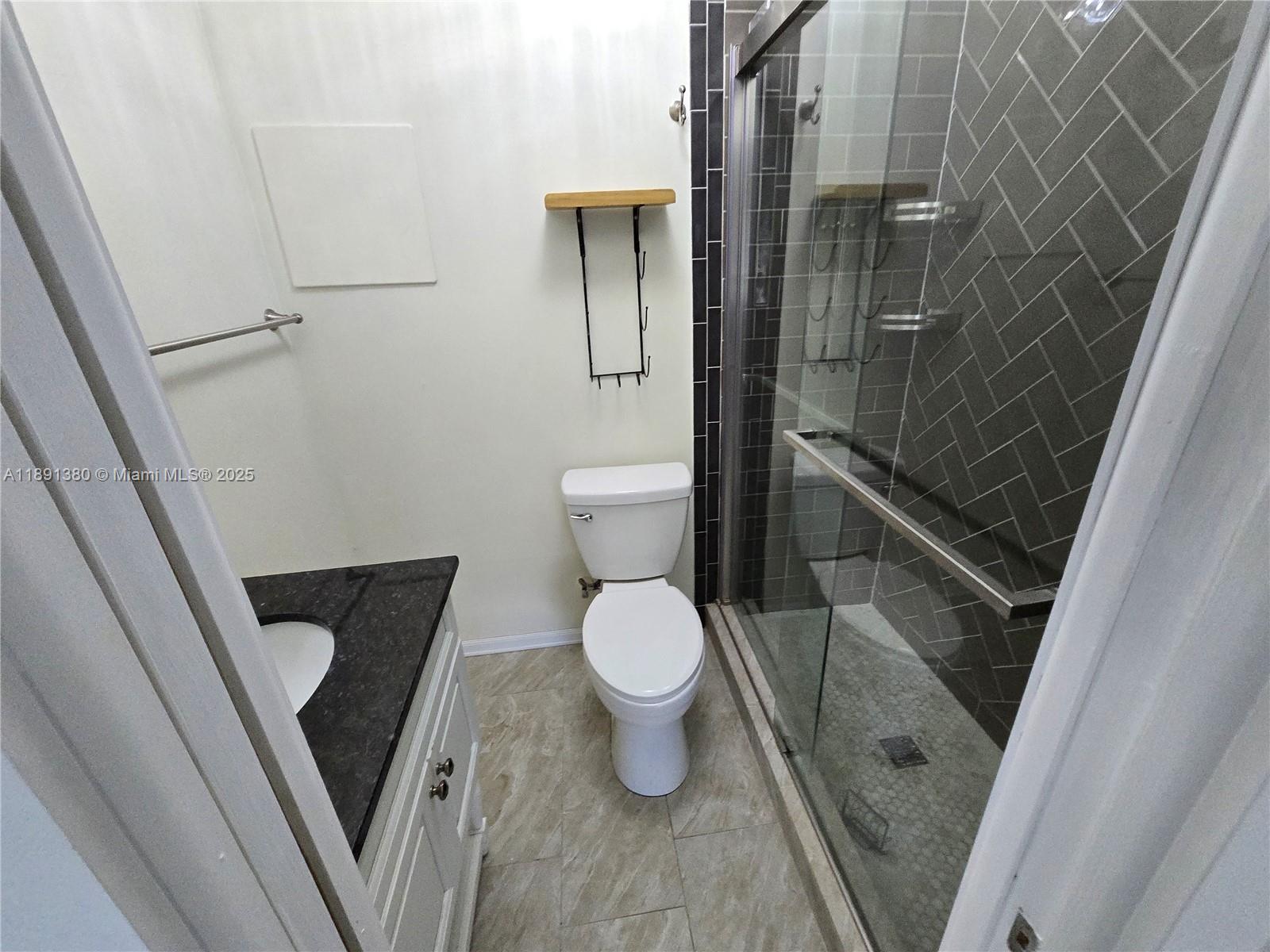 CUTLER RIDGE SEC 3 - Residential