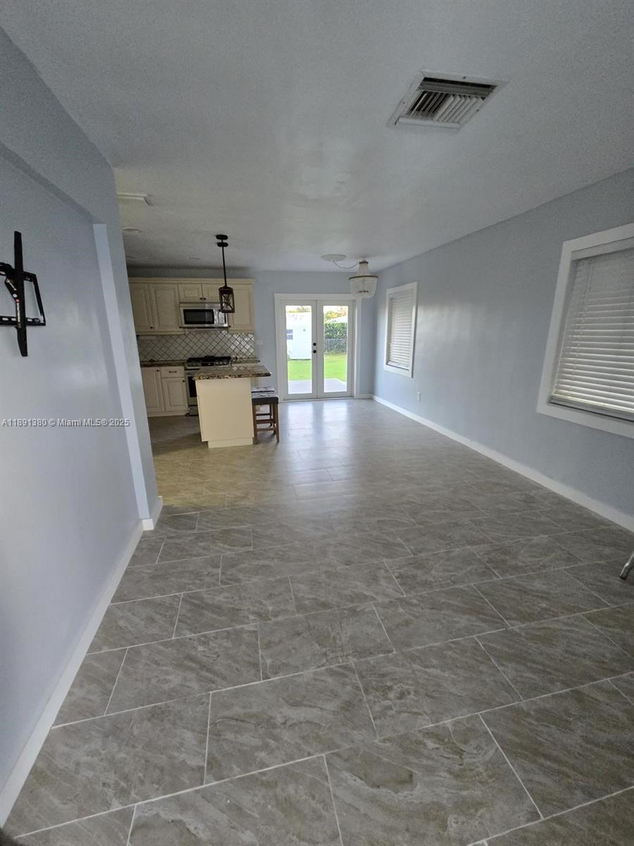 CUTLER RIDGE SEC 3 - Residential