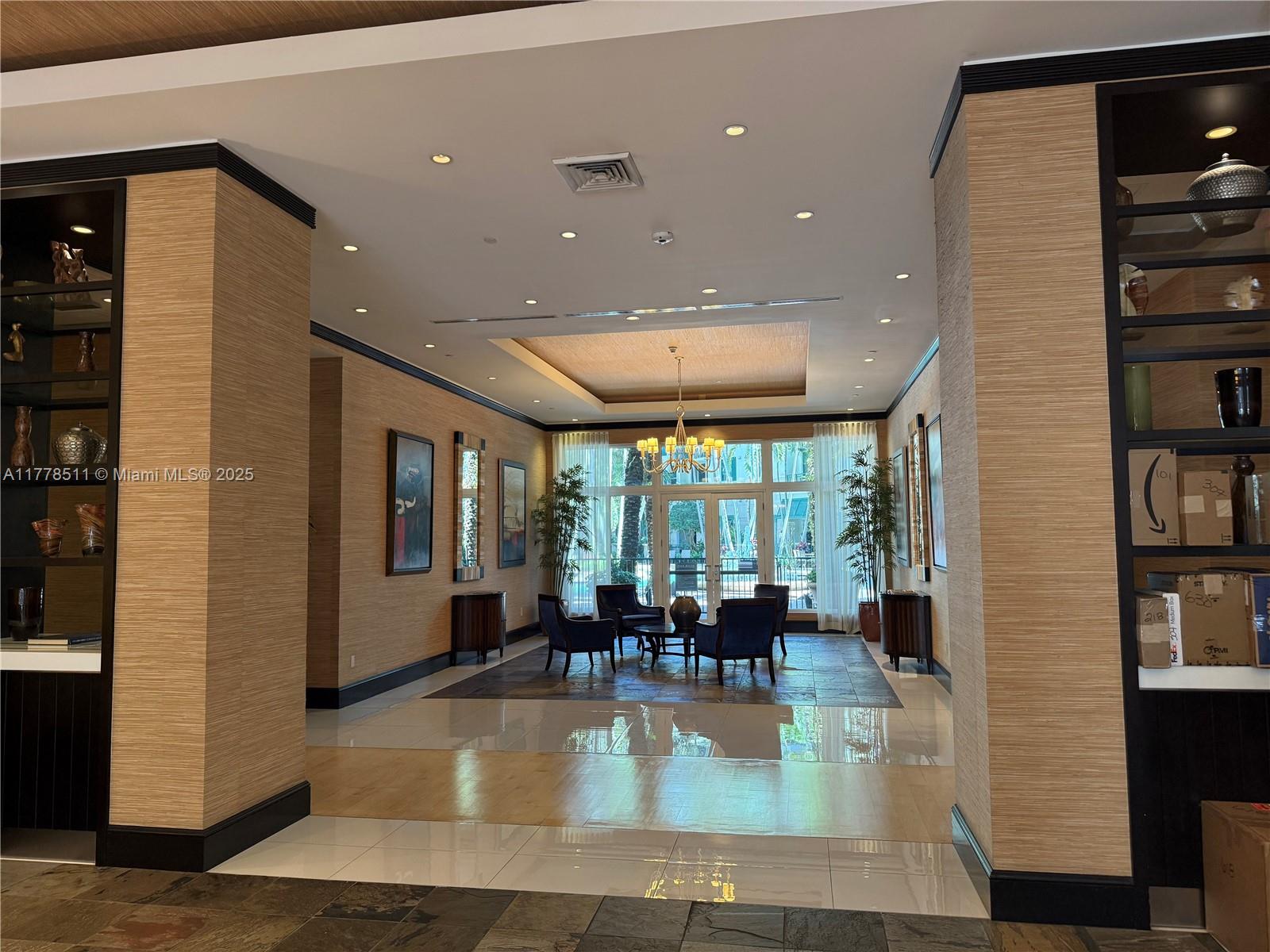VERANDA CONDO - Residential