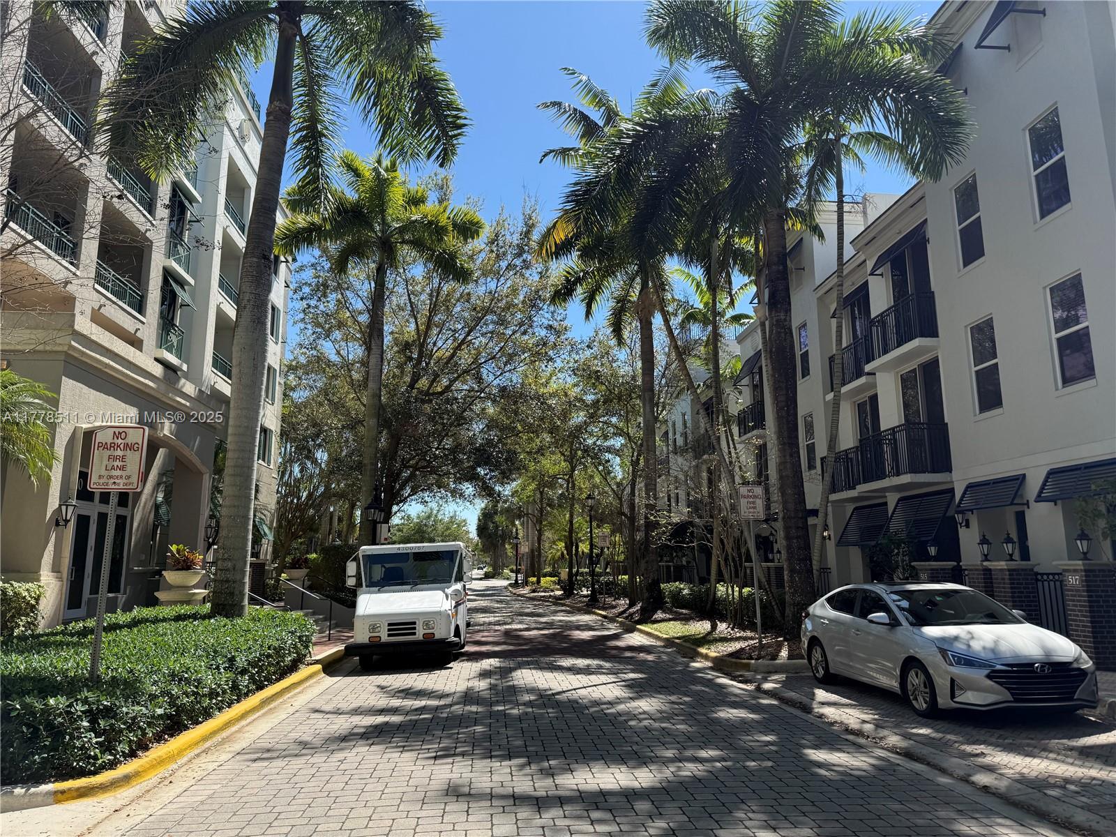 VERANDA CONDO - Residential