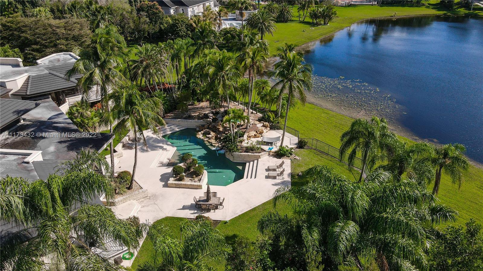 WINDMILL RANCH ESTATES - Residential