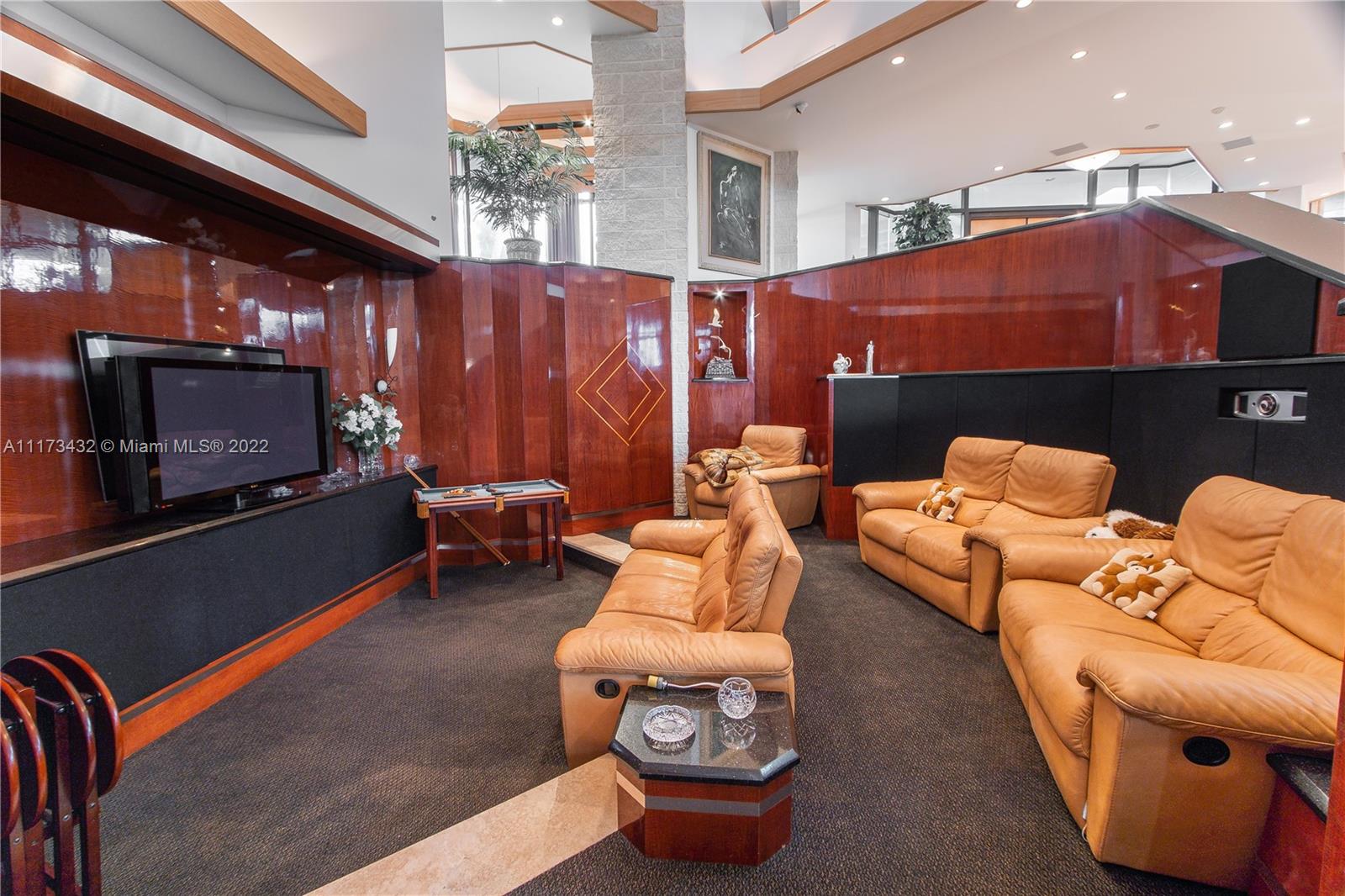 WINDMILL RANCH ESTATES - Residential