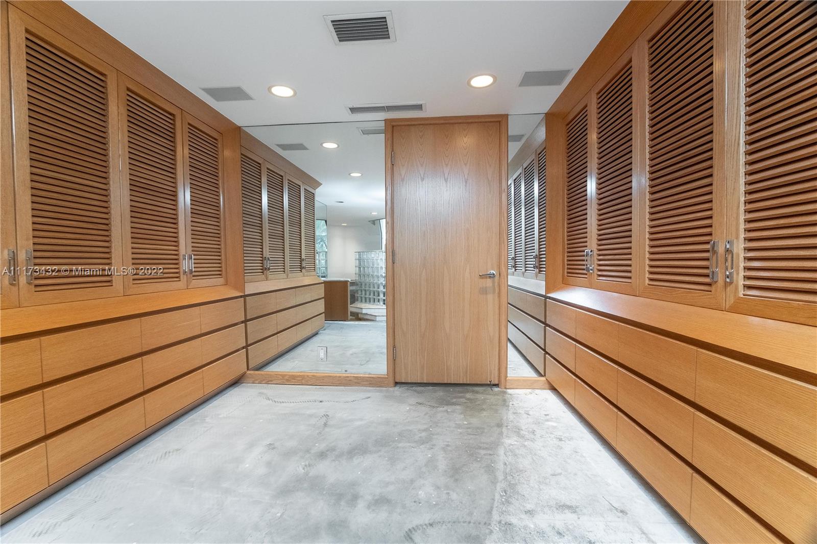 WINDMILL RANCH ESTATES - Residential