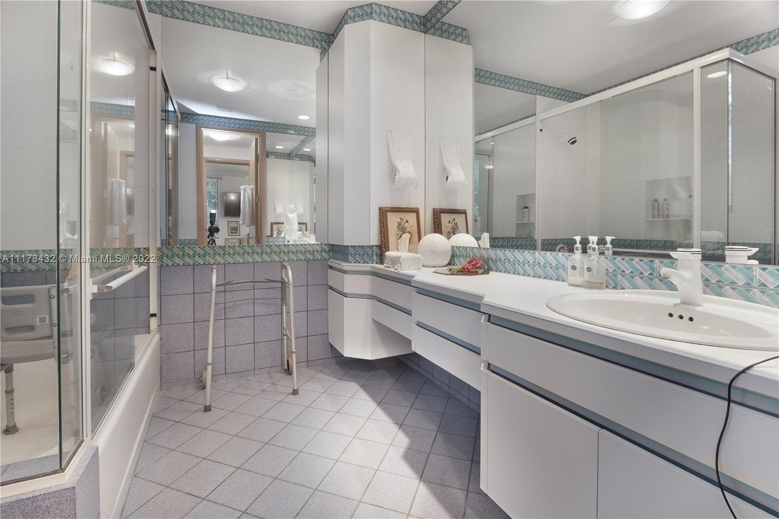 WINDMILL RANCH ESTATES - Residential