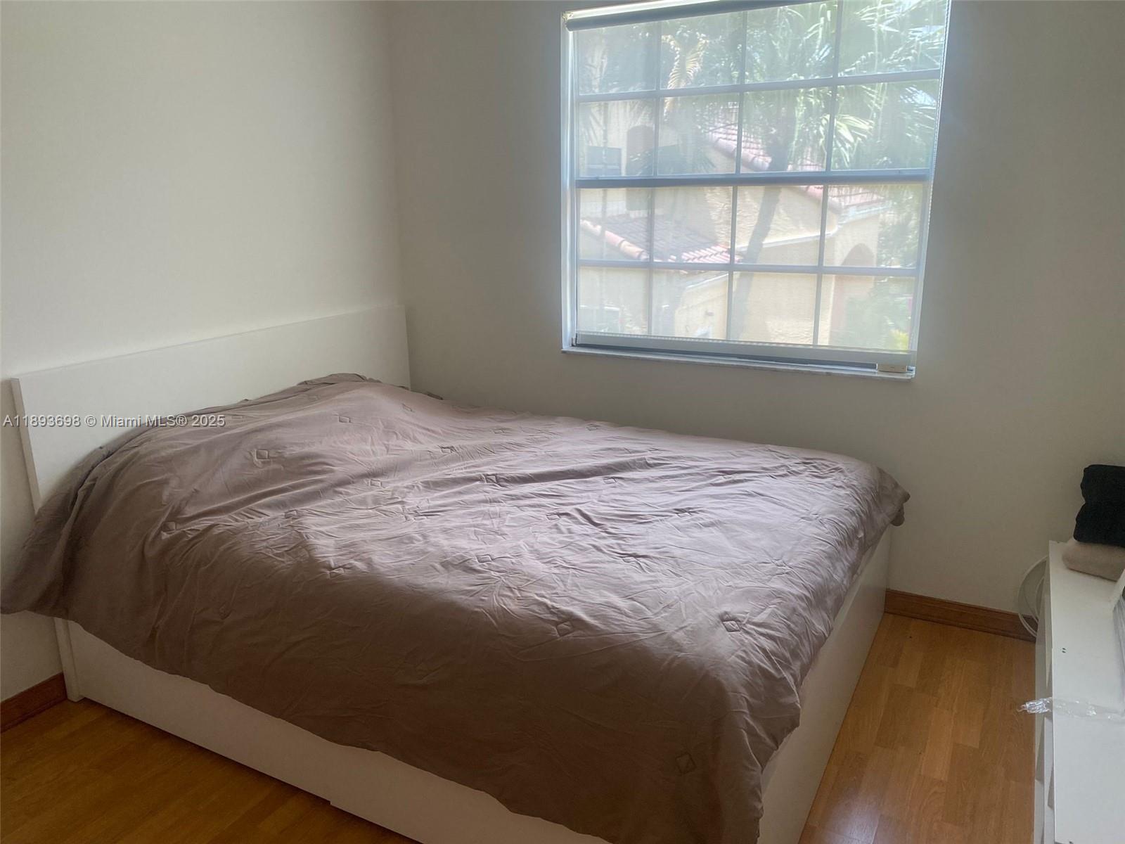 MARINER VILLAGE TH CONDO - Residential Lease